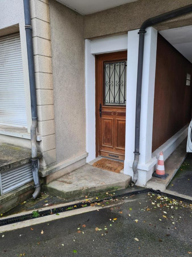 Le Marnois-Centre Ville 诺伊斯·勒·格兰德 外观 照片
